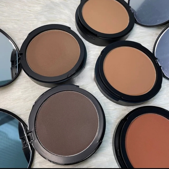 Compress powder - Picture 1 of 4